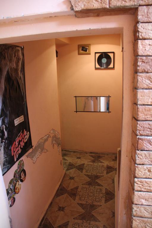 Hostel Retro Batumi Pokoj fotografie